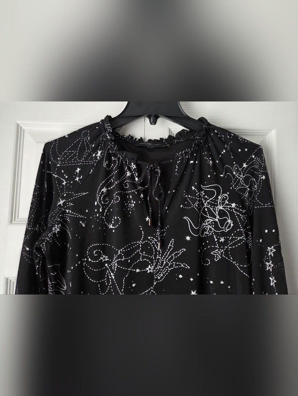 White House Black Market Black Star & Constellation Tie-Neck Blouse - Picture 3 of 10